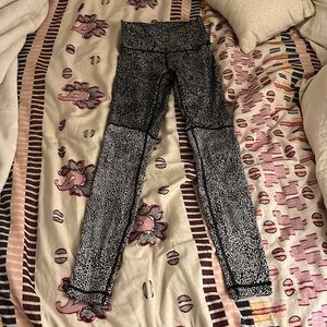 Lululemon Special Edition Wunder Under High Rise luxtreme sz 4 28”